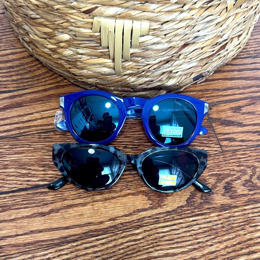 Pair of Fashion Sunglasses - Purple & Leopard Print